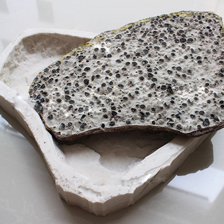 人造文化石硅膠模具為什么會開裂？